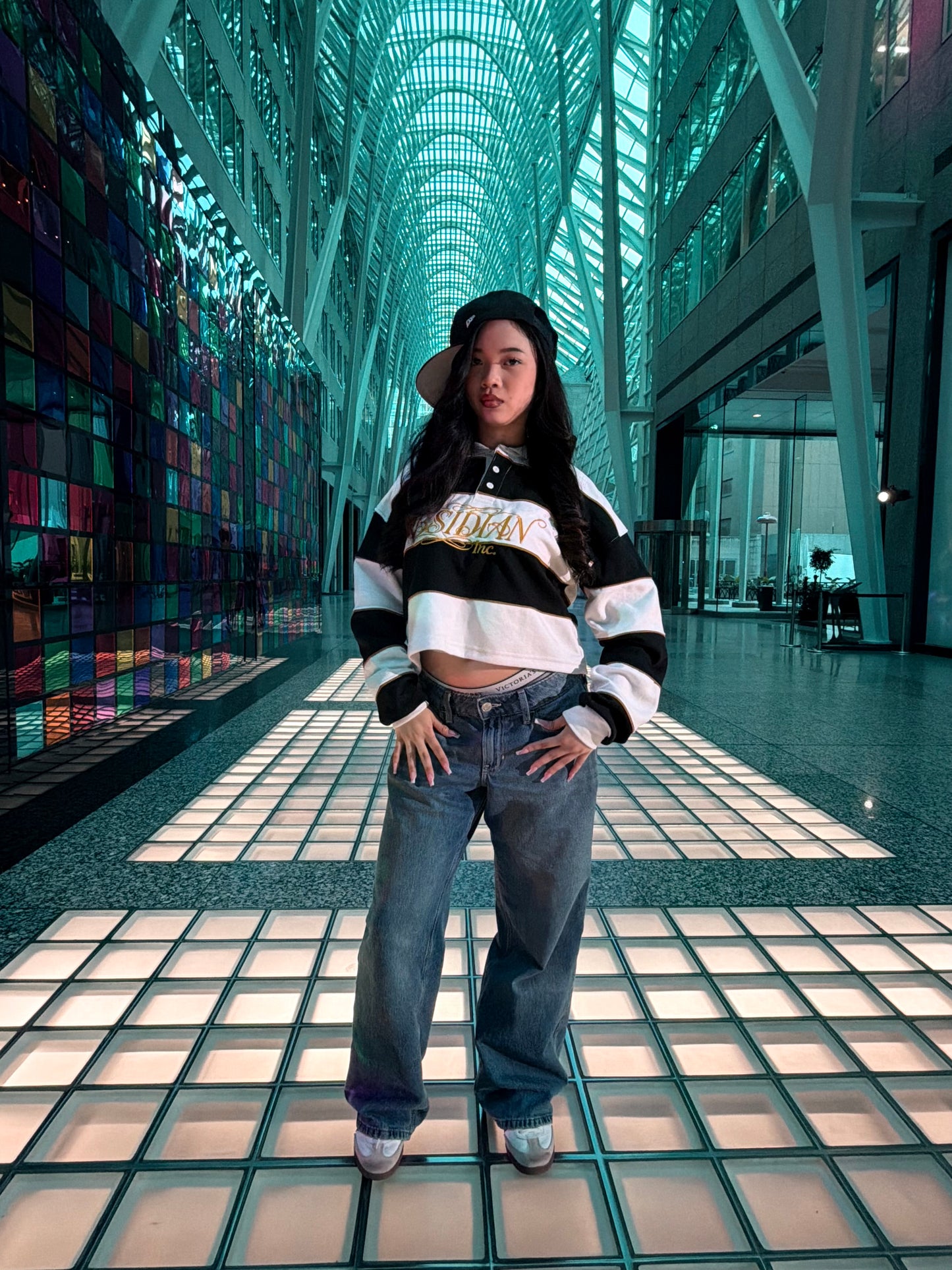 Women’s cropped Obsidian polo